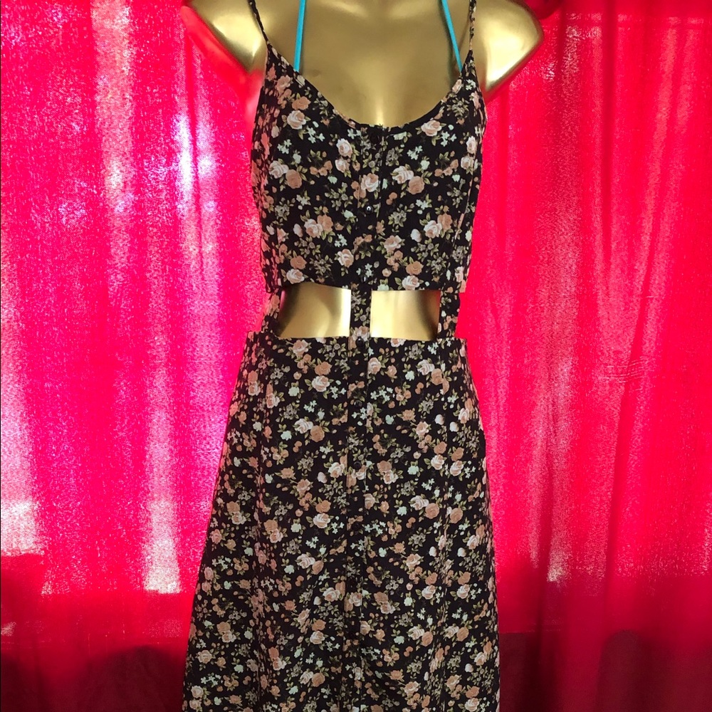 Pins and needles black and floral dress